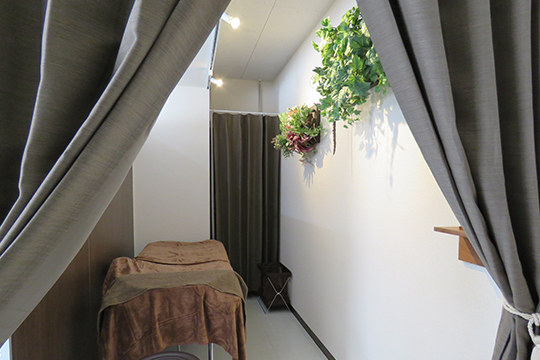 川崎巻き爪補正店内観